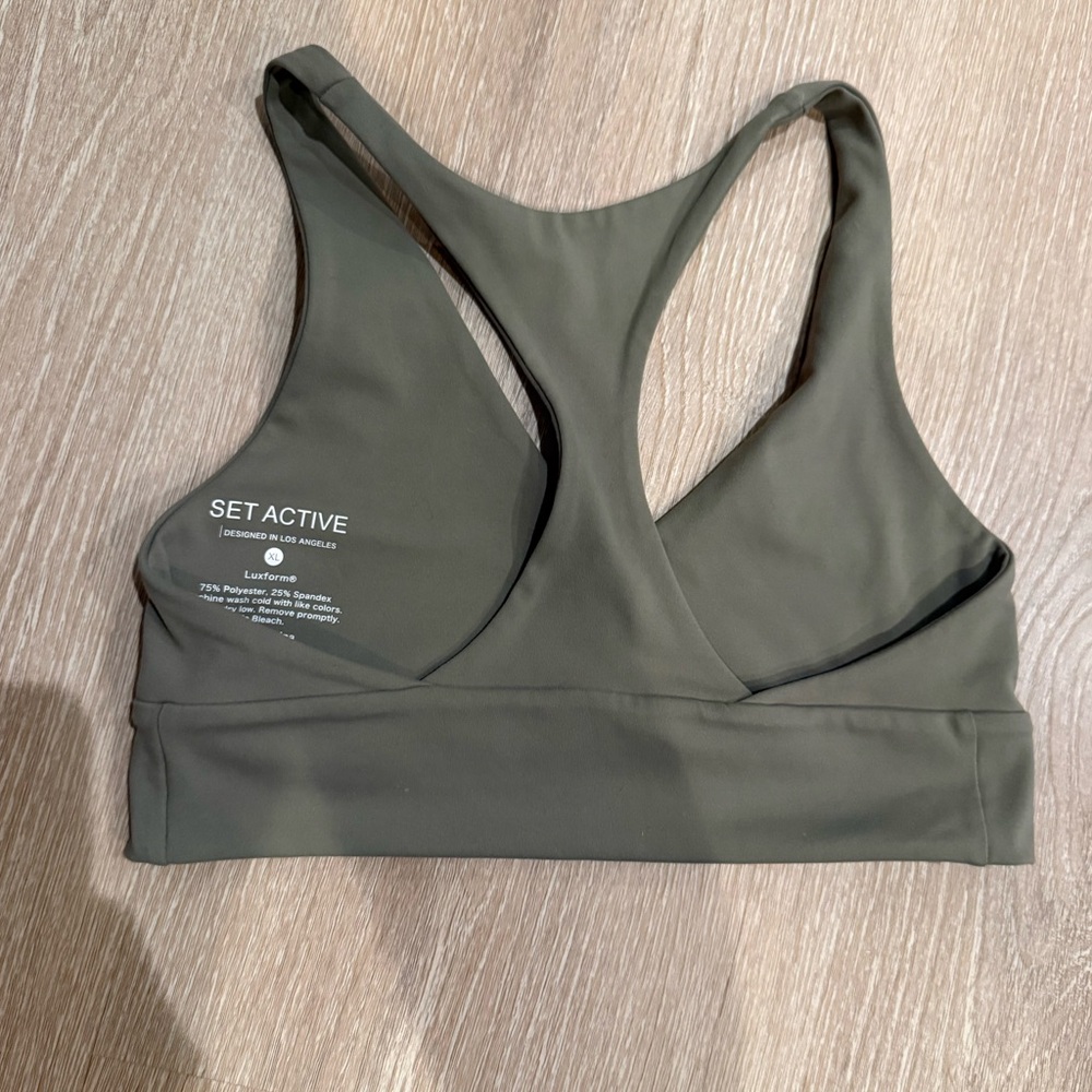 SET ACTIVE | lot of TWO sports bras - Picture 5 of 8